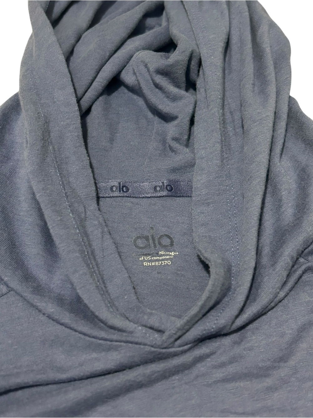 Alo Yoga Blue-Gray Long Sleeve Pullover Hoodie Lightweight - Picture 4 of 6